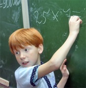 Одним из самых полезных школьных предметов россияне сочли математику